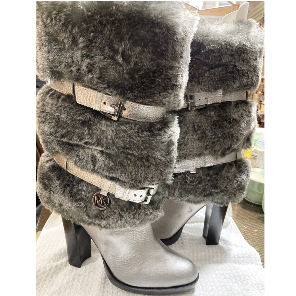 MICHAEL KORS CARLIE METALLIC GUN METAL SLIP ON FAUX FUR LEATHER HIGH HEELS SZ 8 - Picture 15 of 16